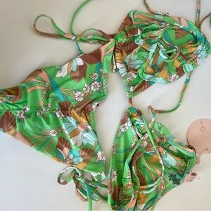 Women's Floral Green Bikini Set. .Size L.